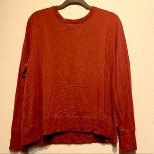 Eddie Bauer athleisure crew neck top. Rust